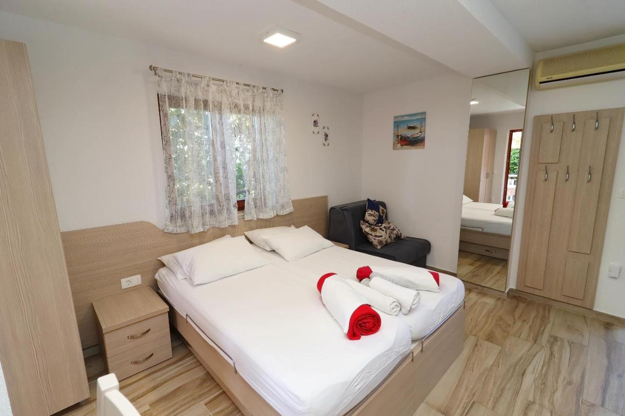 Seaside Apartments Hrkac أوروبيتش المظهر الخارجي الصورة